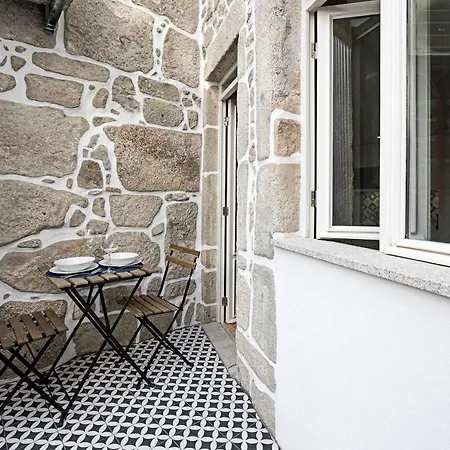 Cimo De Vila 62 By Lovelystay Porto Exterior photo