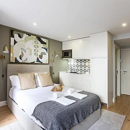 Cimo De Vila 62 By Lovelystay Porto Exterior photo