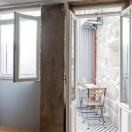 Cimo De Vila 62 By Lovelystay Porto Exterior photo