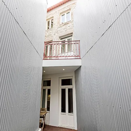 Cimo De Vila 62 By Lovelystay Porto Exterior photo