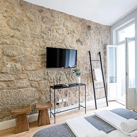 Cimo De Vila 62 By Lovelystay Porto Exterior photo