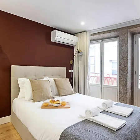 Cimo De Vila 62 By Lovelystay Porto Exterior photo